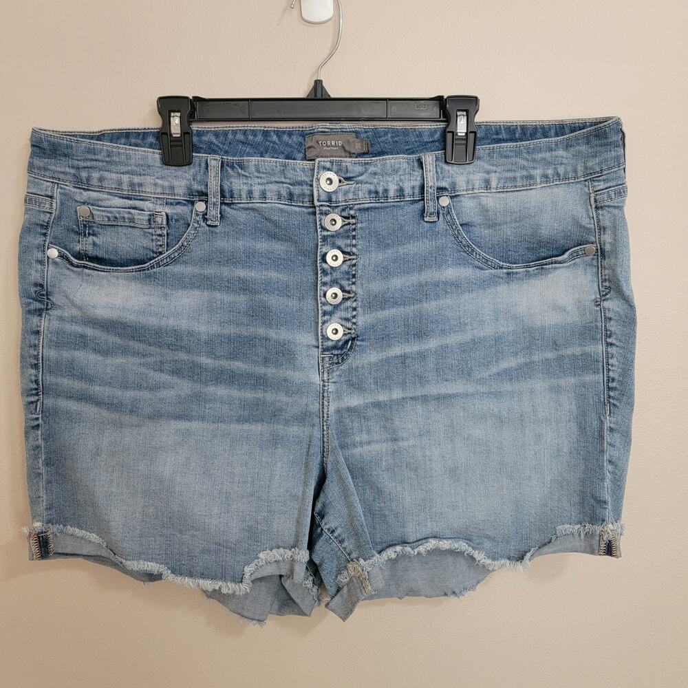 Torrid Button Fly Denim Shorts Size 24